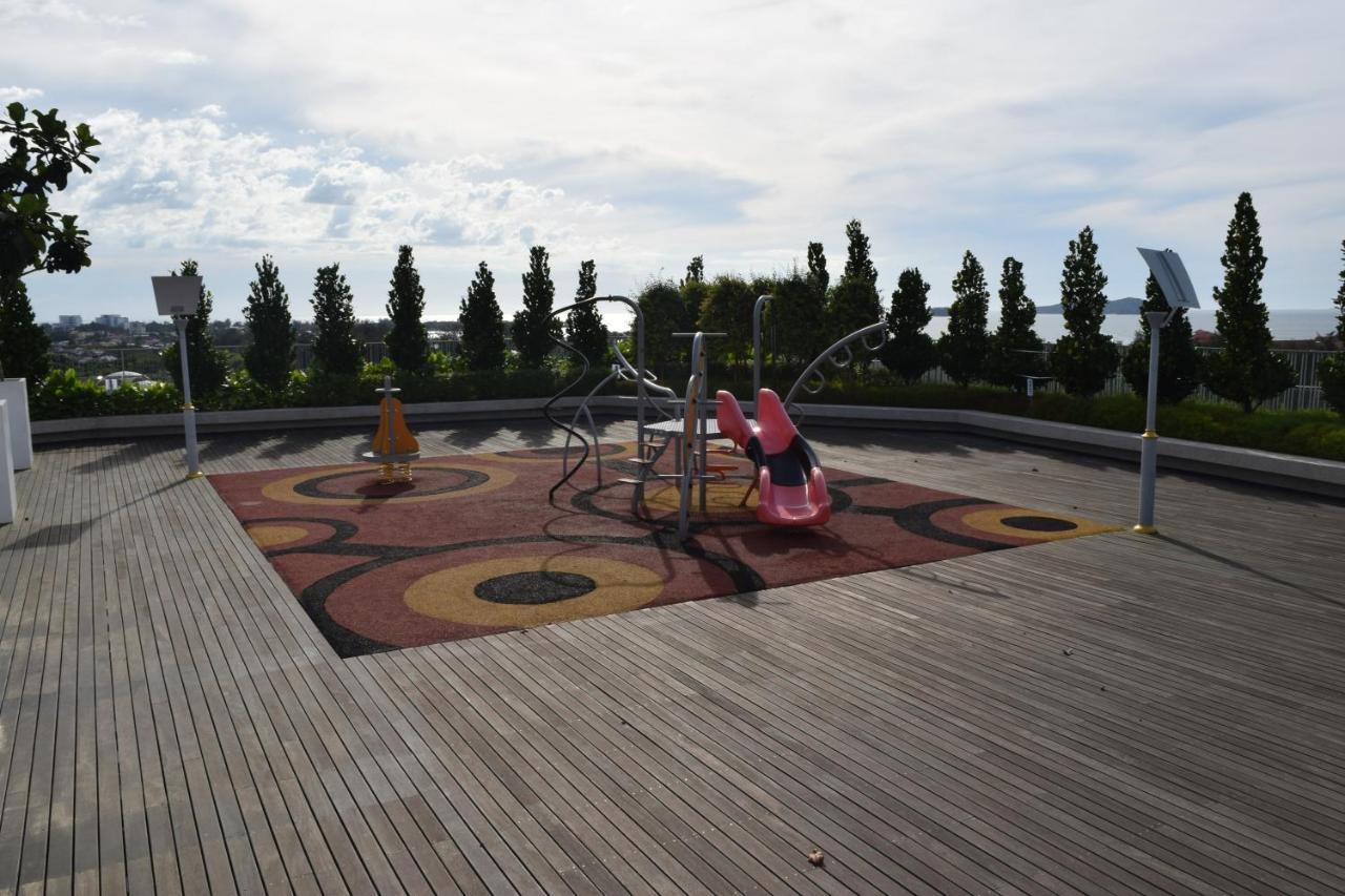 Sutera Avenue Kota Kinabalu Lägenhet Exteriör bild