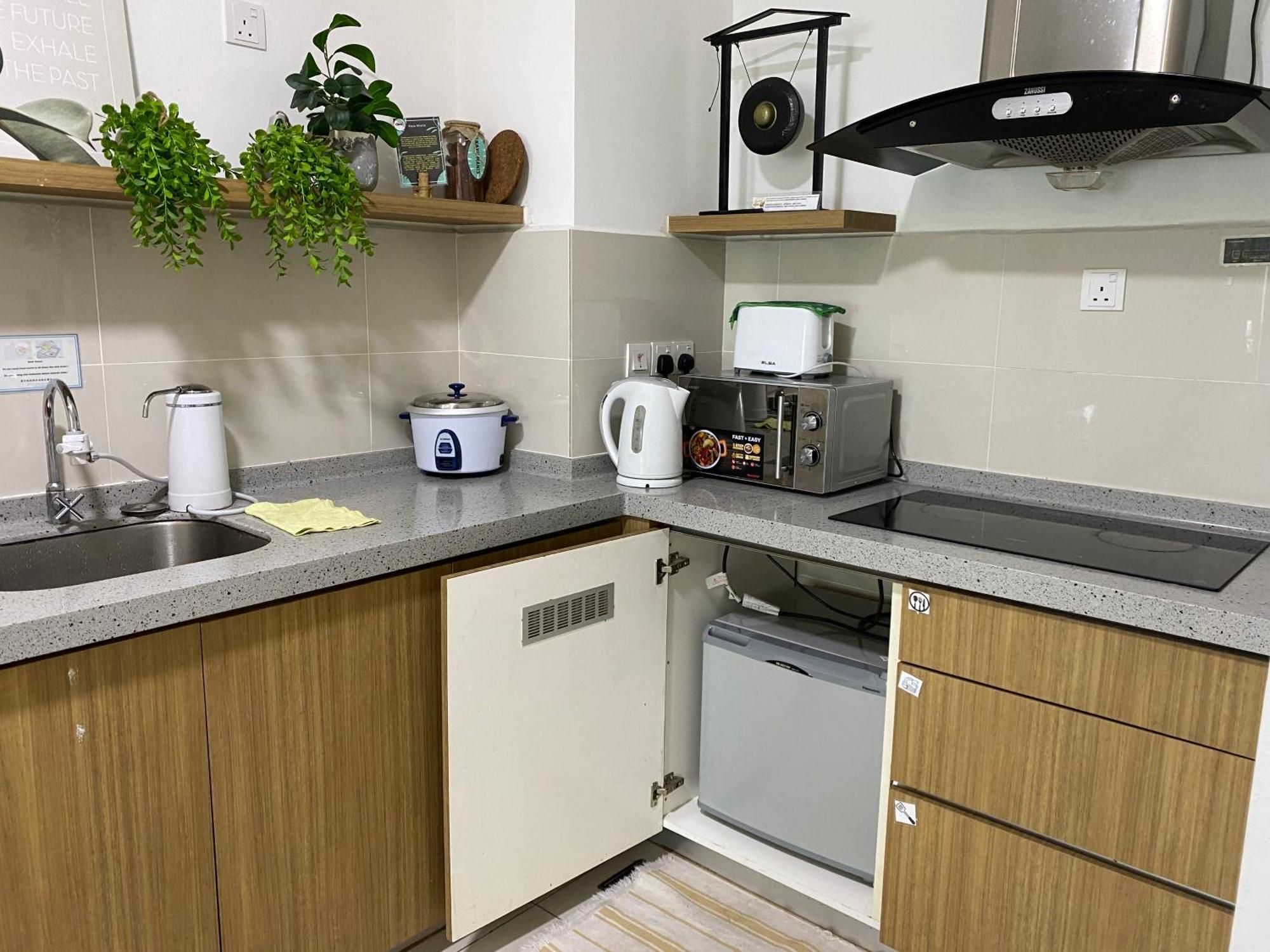 Sutera Avenue Kota Kinabalu Lägenhet Exteriör bild